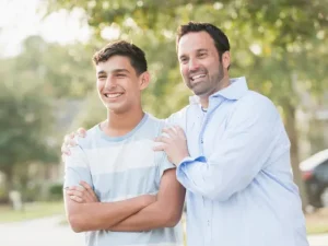 hijo-y-padre-felices-blog-permiso-para-amar-al-padre